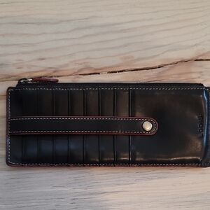 Sleek Black Wallet with Smooth Leather Finish